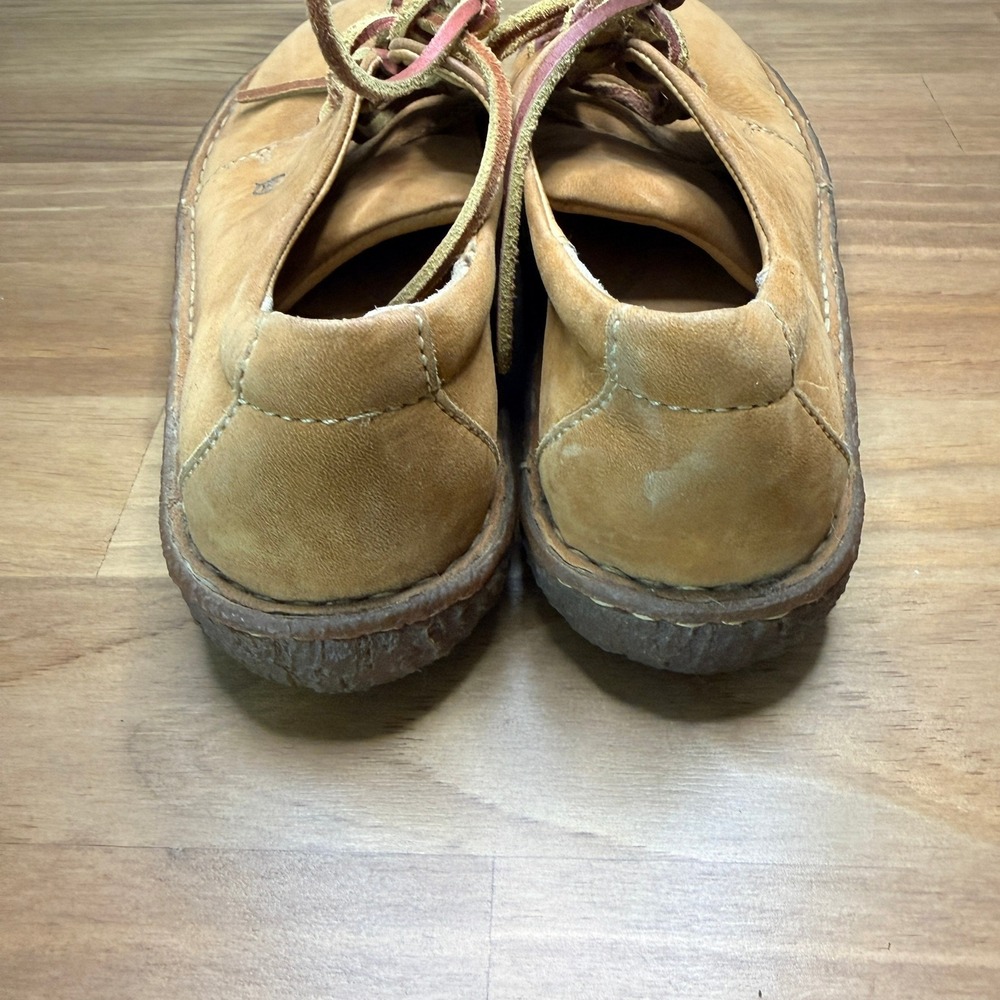Born W58008 Tan Leather Moc Toe Oxford Shoes Women's Size 8 EU 39 - Picture 5 of 14
